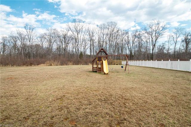 174 Culloden Drive, Mocksville, NC 27028