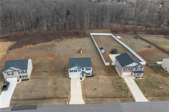 174 Culloden Drive, Mocksville, NC 27028