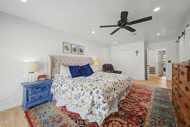 6125 E ASTER Drive, Scottsdale, AZ 85254