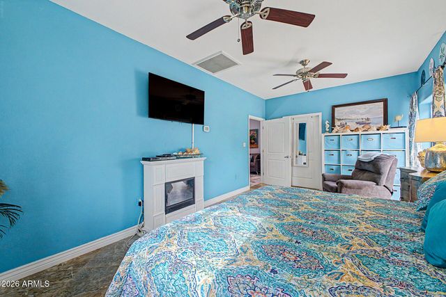 6125 E ASTER Drive, Scottsdale, AZ 85254