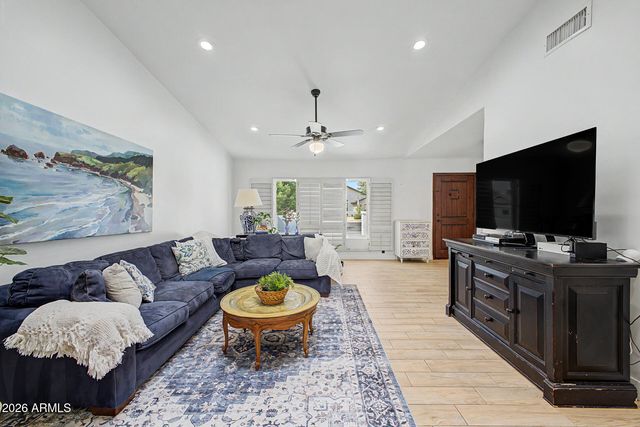 6125 E ASTER Drive, Scottsdale, AZ 85254
