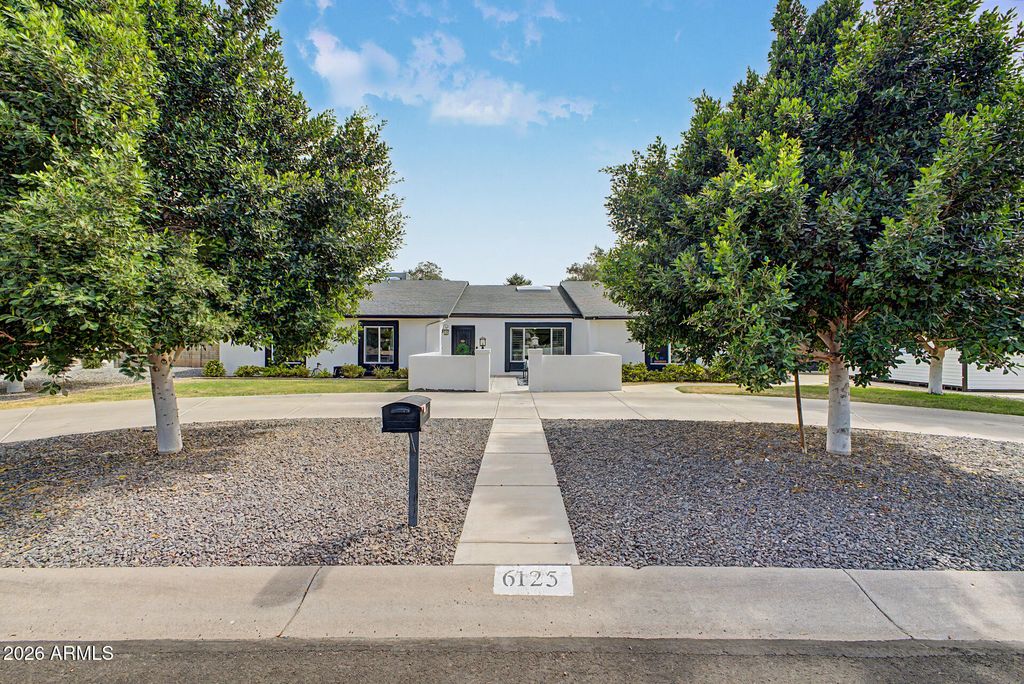 6125 E ASTER Drive, Scottsdale, AZ 85254