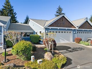 160 E Soderberg Road #C7, Allyn, WA 98524