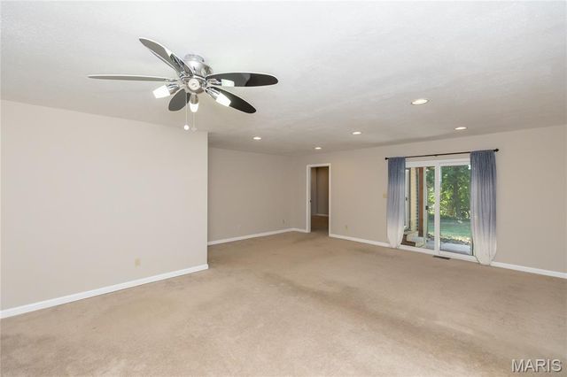 9 Tori Ann Drive, St Peters, MO 63376