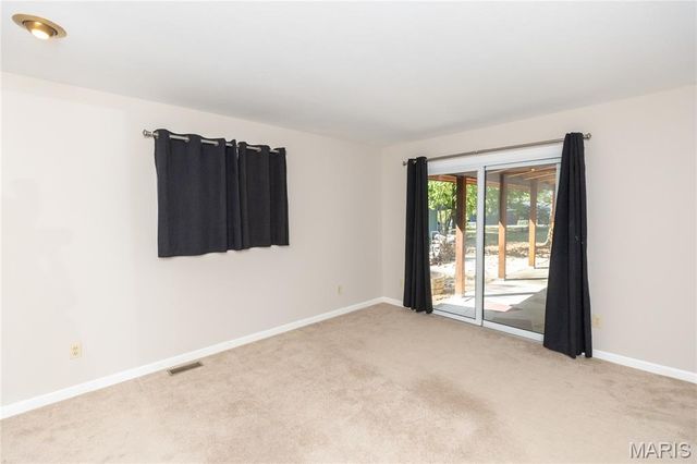 9 Tori Ann Drive, St Peters, MO 63376