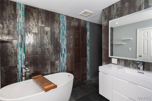 9 Tori Ann Drive, St Peters, MO 63376