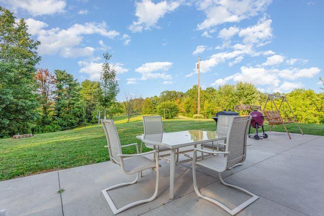 13299 Marshall Road, Rockbridge, OH 43149
