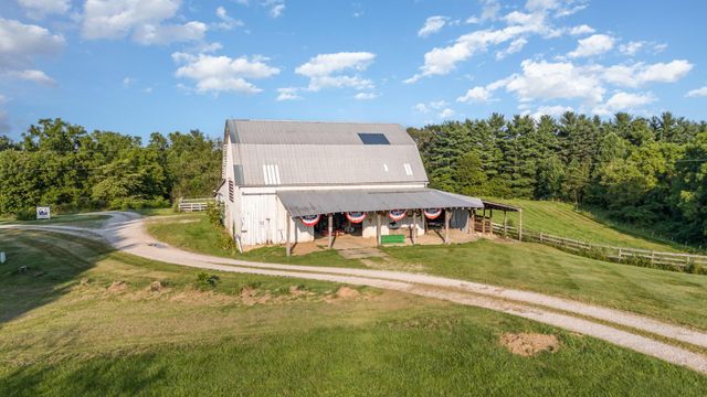 13299 Marshall Road, Rockbridge, OH 43149