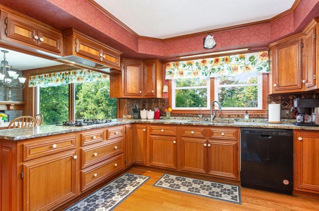 13299 Marshall Road, Rockbridge, OH 43149