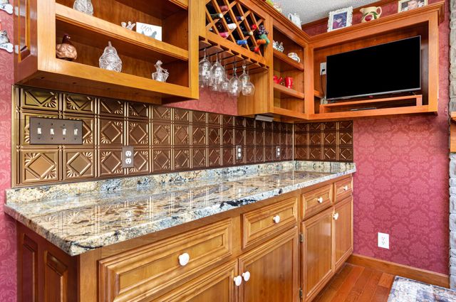 13299 Marshall Road, Rockbridge, OH 43149