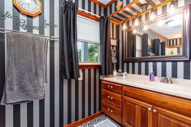 13299 Marshall Road, Rockbridge, OH 43149