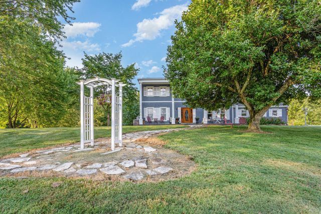 13299 Marshall Road, Rockbridge, OH 43149