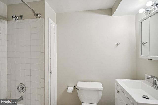 4107 JAVINS DR, Alexandria, VA 22310