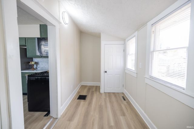 2007 Columbus Avenue, Anderson, IN 46016