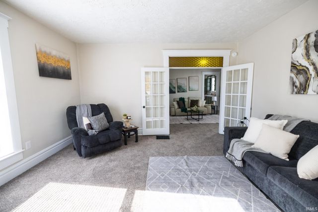 2007 Columbus Avenue, Anderson, IN 46016