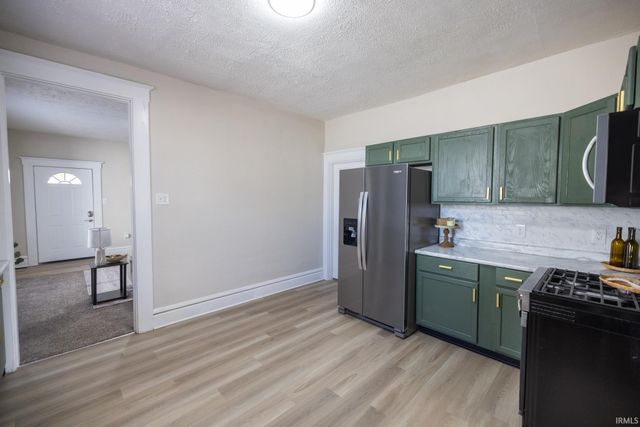 2007 Columbus Avenue, Anderson, IN 46016