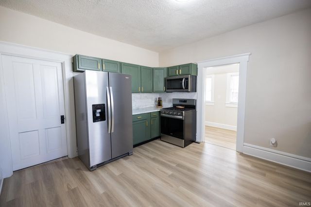 2007 Columbus Avenue, Anderson, IN 46016
