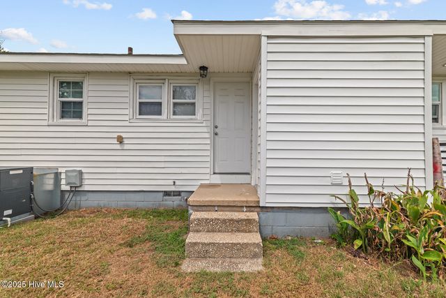 332-334 Starling Street, Jacksonville, NC 28540