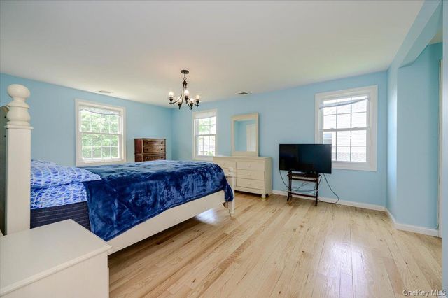427 Westminster Road, Rockville Centre, NY 11570