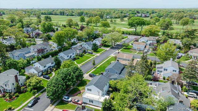427 Westminster Road, Rockville Centre, NY 11570
