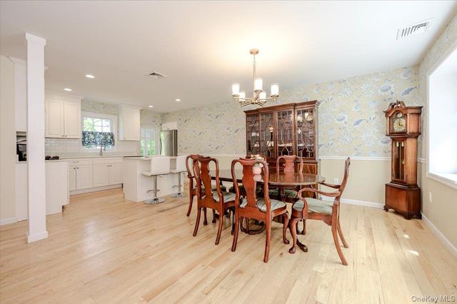 427 Westminster Road, Rockville Centre, NY 11570