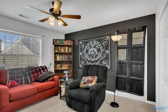 104 Kestrel Court SW, Huntsville, AL 35824