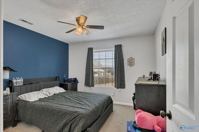 104 Kestrel Court SW, Huntsville, AL 35824