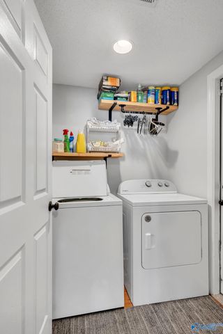 104 Kestrel Court SW, Huntsville, AL 35824