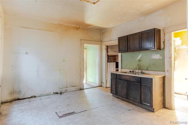 1488 17th Street, Detroit, MI 48216