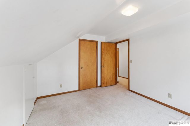 5201 S 77th Street, Ralston, NE 68127