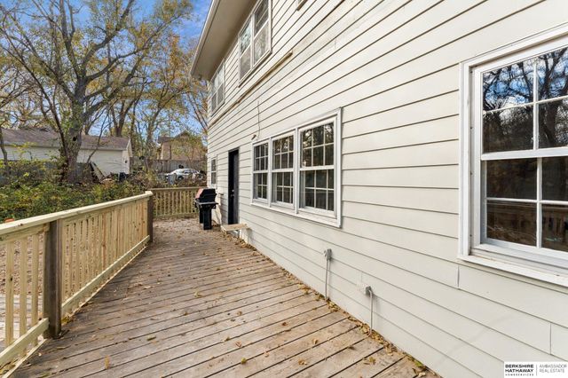 5201 S 77th Street, Ralston, NE 68127