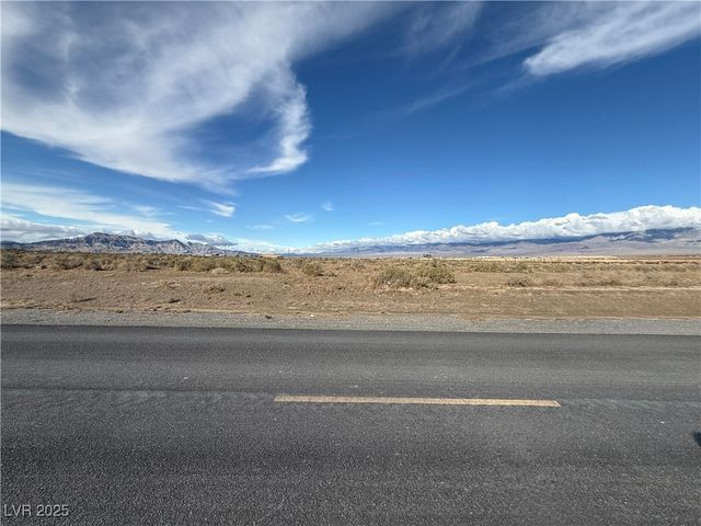 830 East Boothill Drive, Pahrump, NV 89060