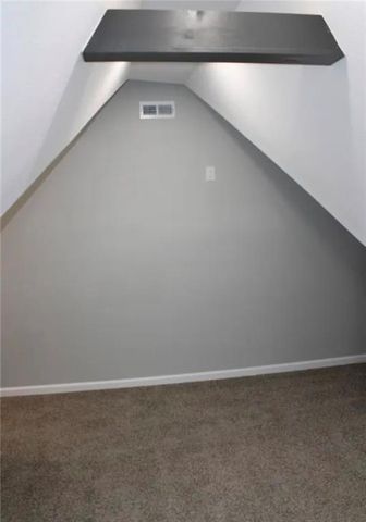 5025 Lydia Avenue, Kansas City, MO 64110