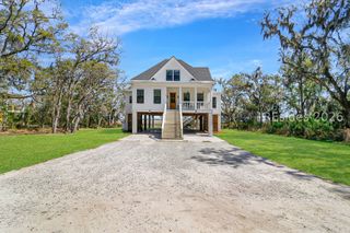 150 Cassique Creek Dr, Ridgeland, SC 29936