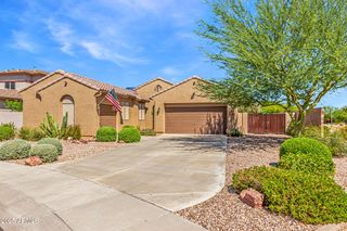5320 W WINSTON Drive, Laveen, AZ 85339