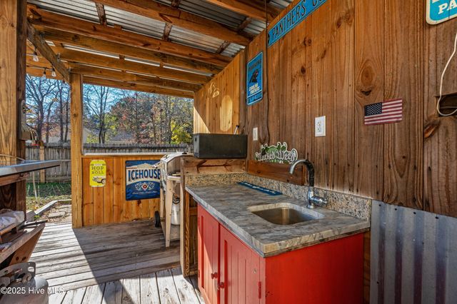 318 Hedingham Lane, Wilmington, NC 28412