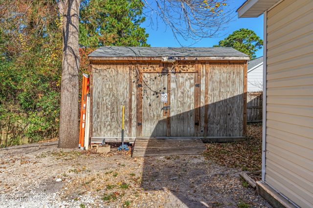 318 Hedingham Lane, Wilmington, NC 28412