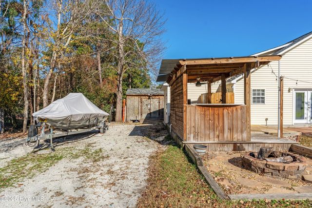 318 Hedingham Lane, Wilmington, NC 28412