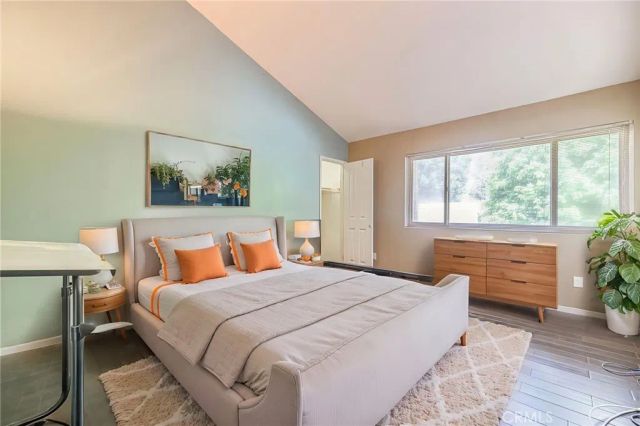 8633 Balboa 2, Northridge, CA 91325