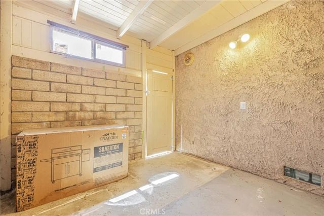 8633 Balboa 2, Northridge, CA 91325