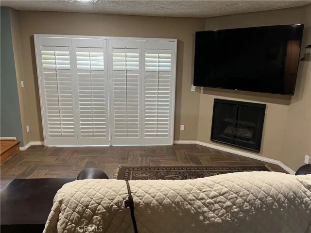 8633 Balboa 2, Northridge, CA 91325