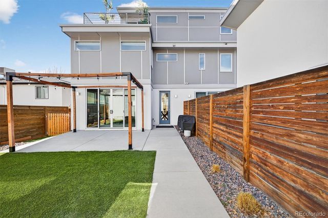 3227 W 20th Avenue, Denver, CO 80211