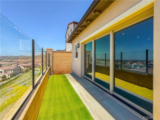 127 Oakstone, Irvine, CA 92618