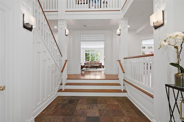 22 Petersville Road, Mount Kisco, NY 10549