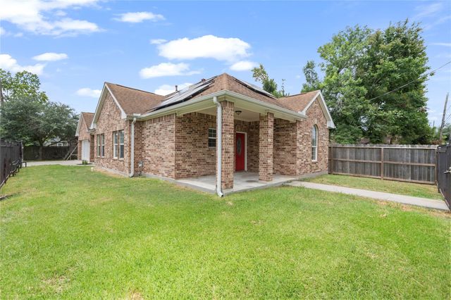 3001 Wayne Street, Houston, TX 77026