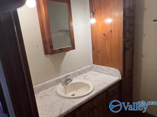 70 Old Somerville Road, Decatur, AL 35603