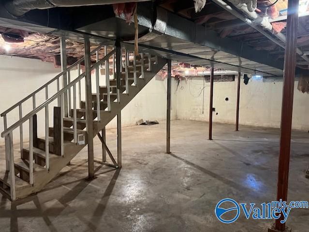 70 Old Somerville Road, Decatur, AL 35603