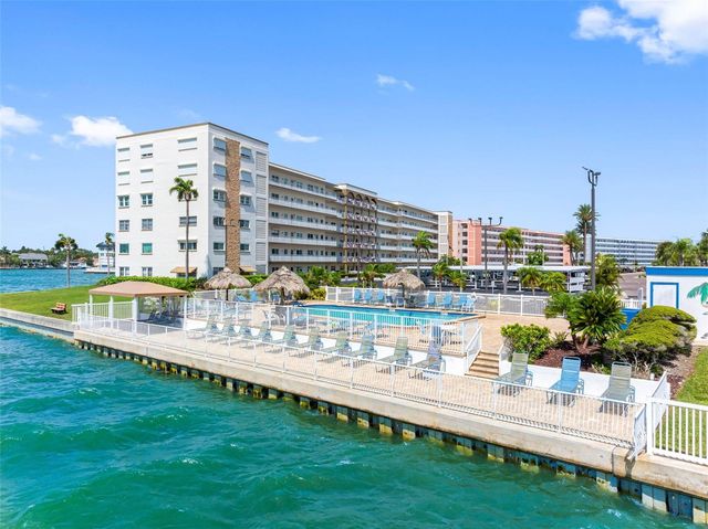 6075 SHORE BOULEVARD S 315, Gulfport, FL 33707