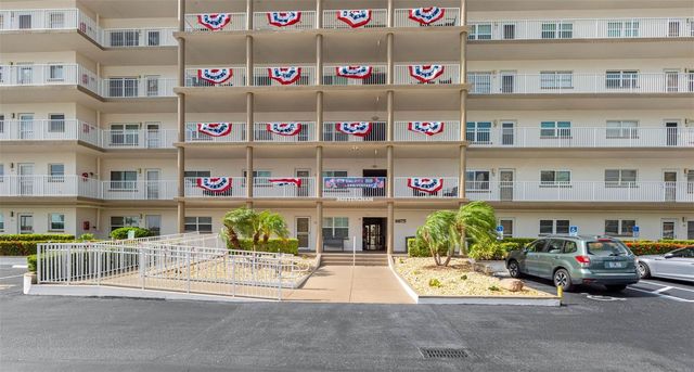 6075 SHORE BOULEVARD S 315, Gulfport, FL 33707