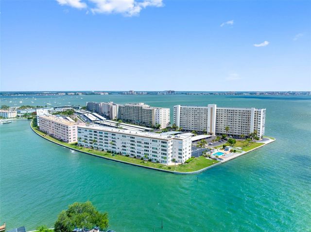 6075 SHORE BOULEVARD S 315, Gulfport, FL 33707